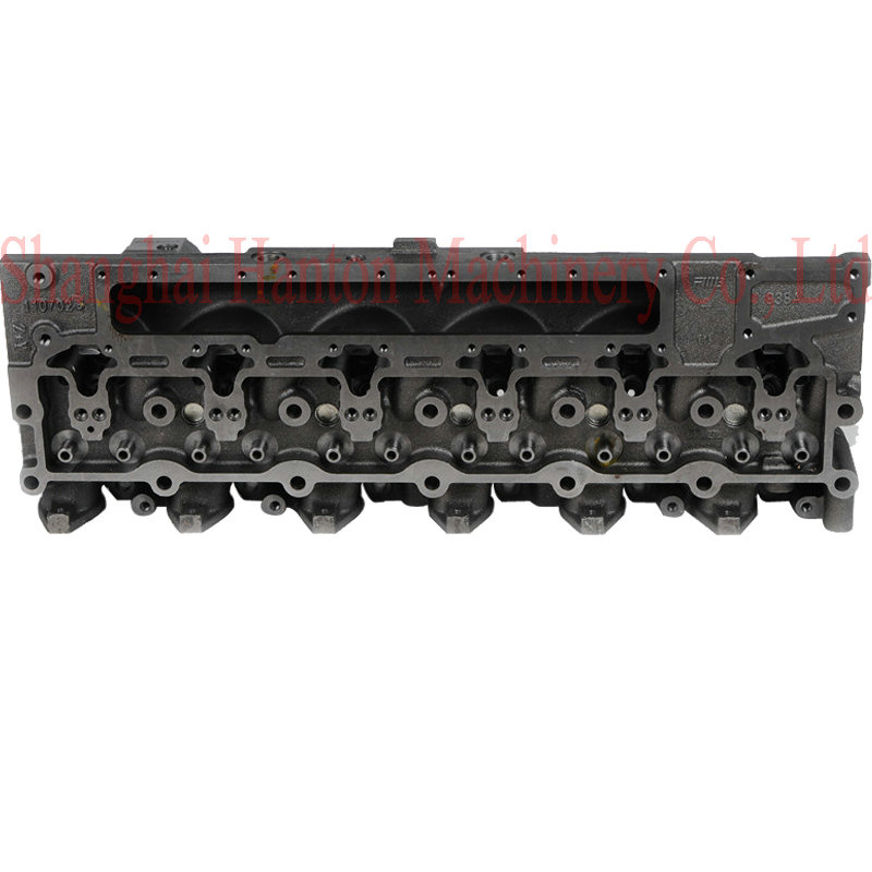 DCEC Cummins 6CT Diesel Engine 3973493 3936180 Bare Cylinder Head