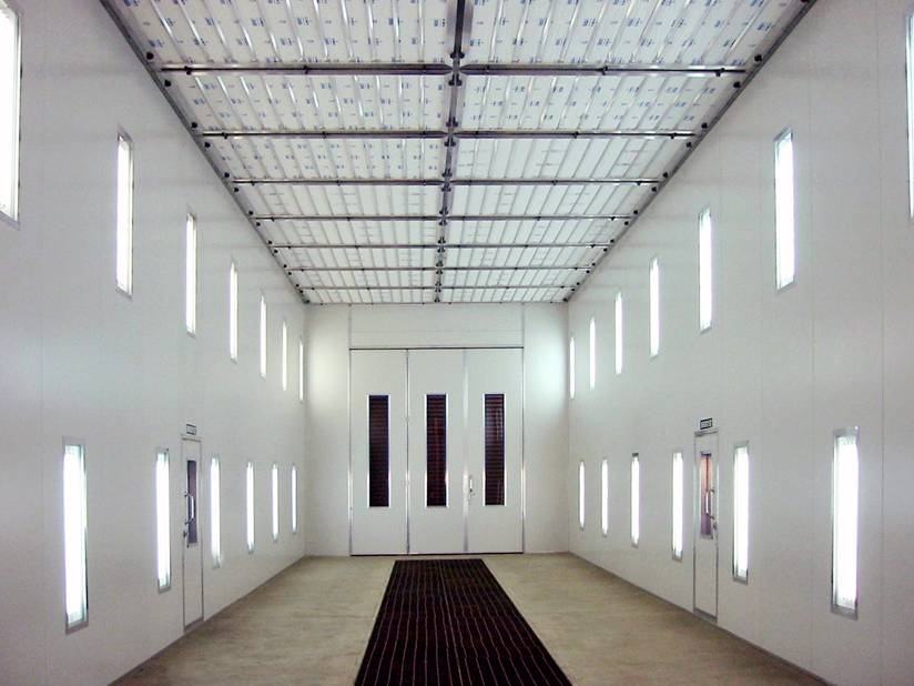 Industrial Woodfinishing Semi Downdraft Paint Booth