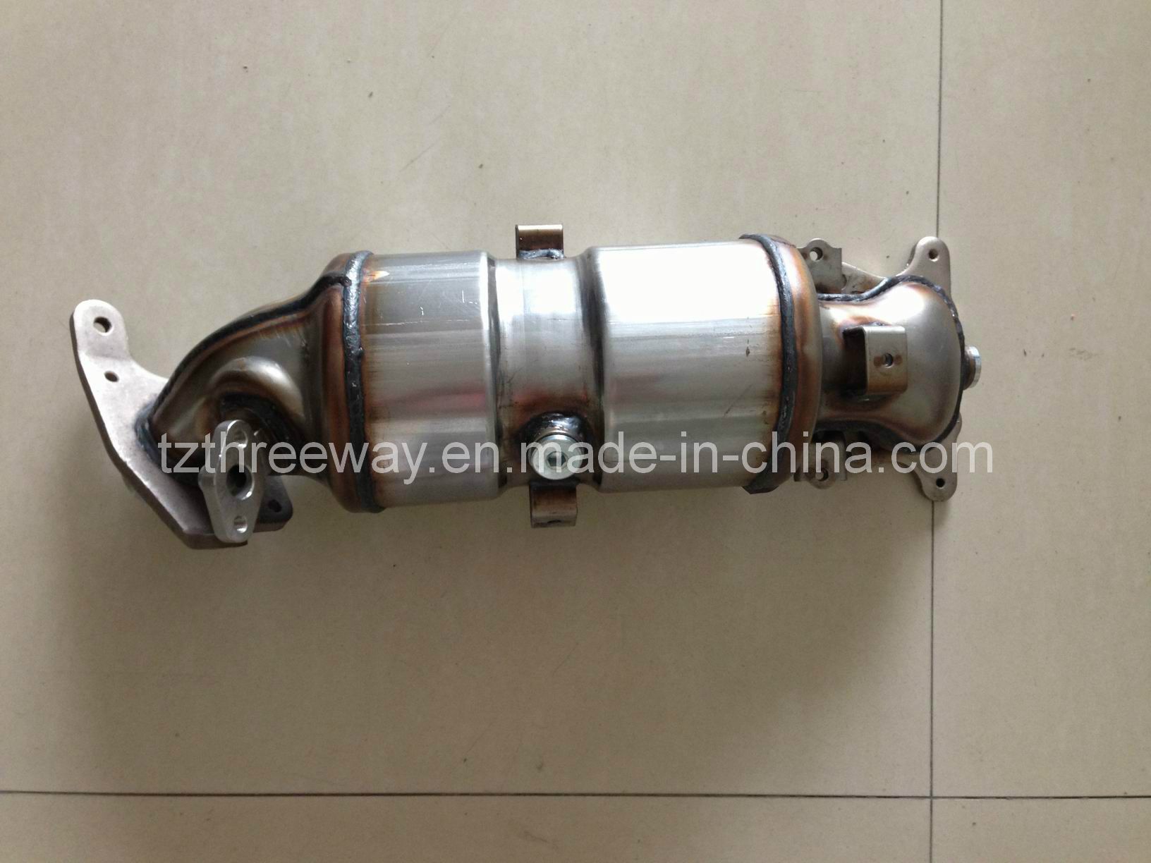 Direct-Fit Catalytic Converter Suitable for Honda Civic Emission Euro4 OBD
