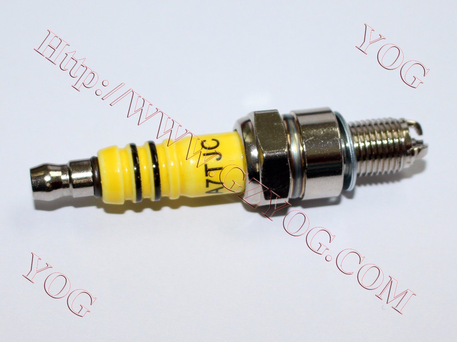 Yog Motorcycle Spare Part Spark Plug A7tjc 14cm Short