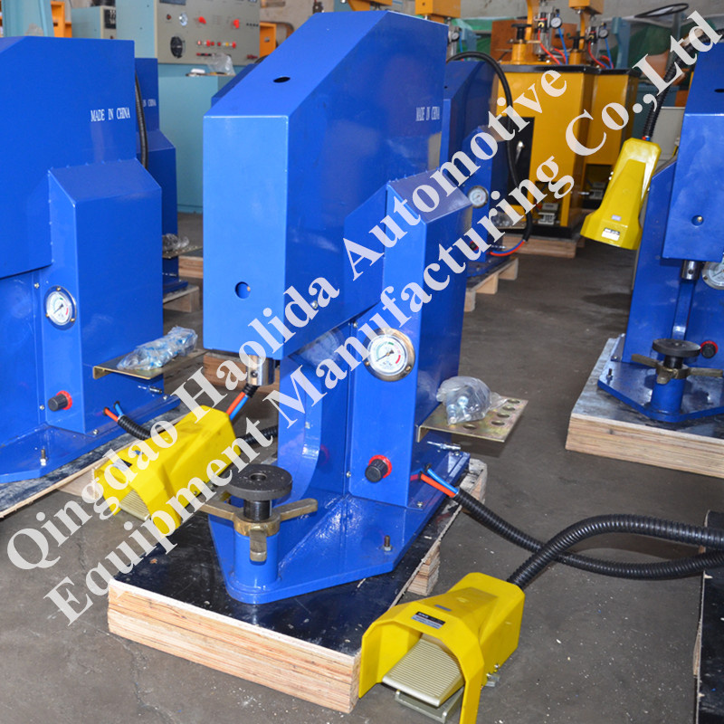 High Quality Pneumatic Brake Shoe Rivet Machine