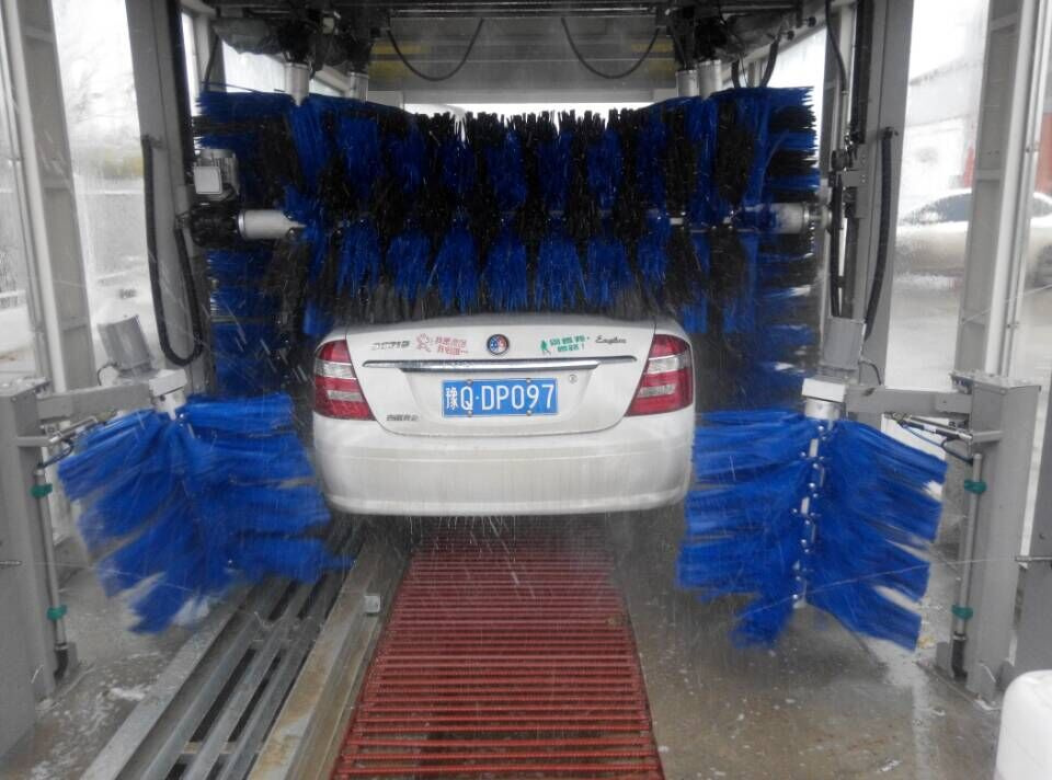 Japan Technology Automatic Car Wash Machine for Zambia Carwash Business