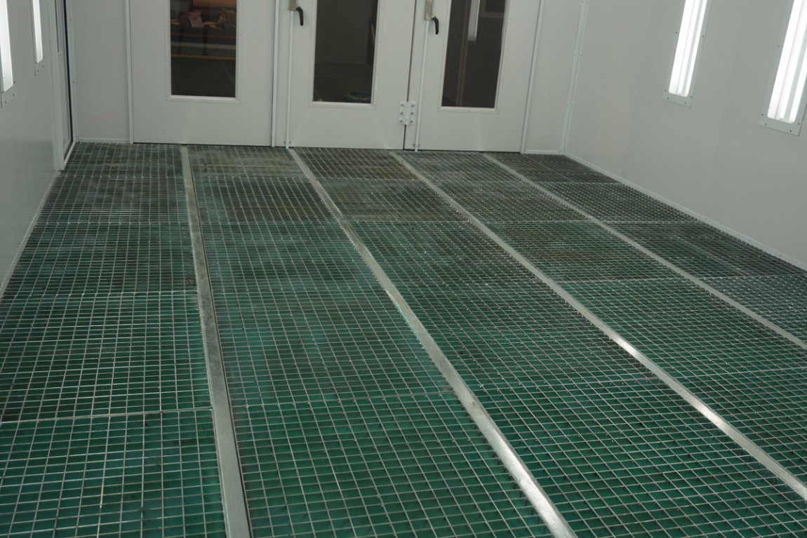 Australian Design Spray Paint Booth for Sale/ Auto Spray Booth