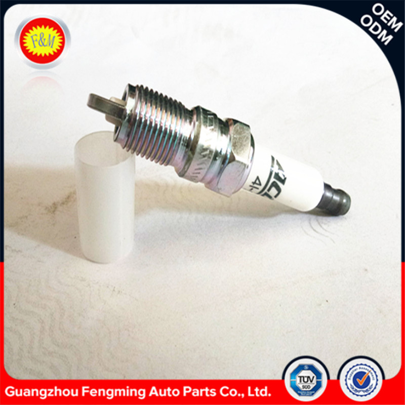 China High Quality Automotive Iridium Spark Plug Denso OEM Bkr6egp 7092