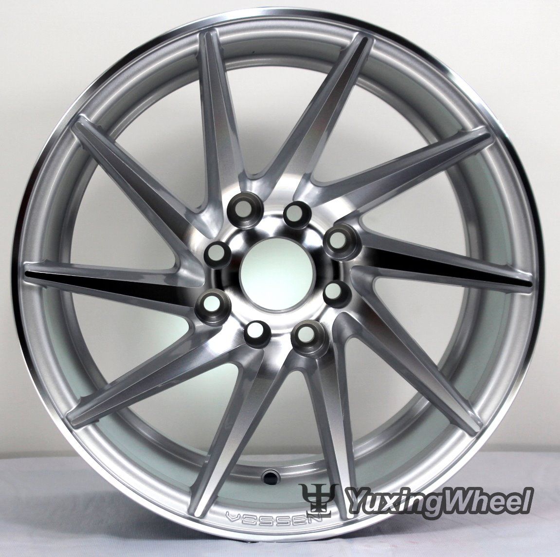 Wheel Rims Hub with Ios/Ts16949: 2009 for Car