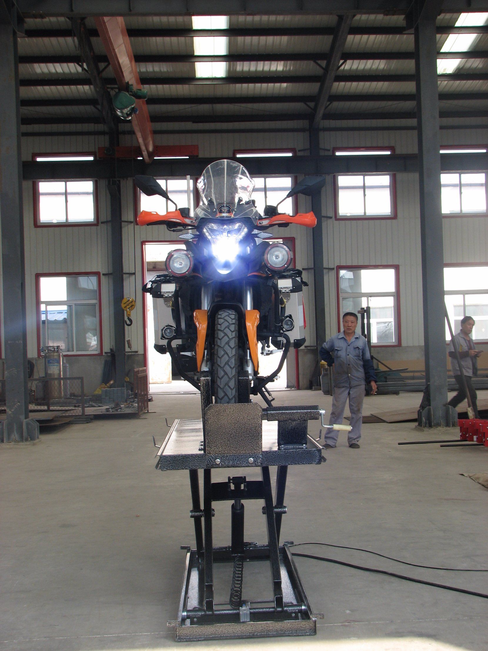 Air Control Motorcycle Lift, Without Hydraulic