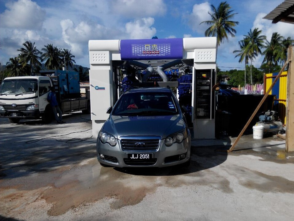 Fully Automatic Tunnel Car Wash Machine for Sale in China