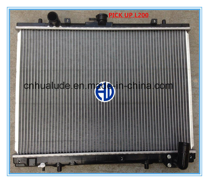 Aluminum Core Plastic Tank Auto Car Radiator