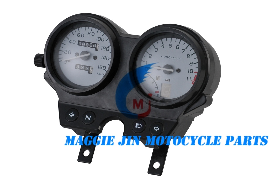 Motorcycle Parts Motorcycle Speedometer for Suzuki En125