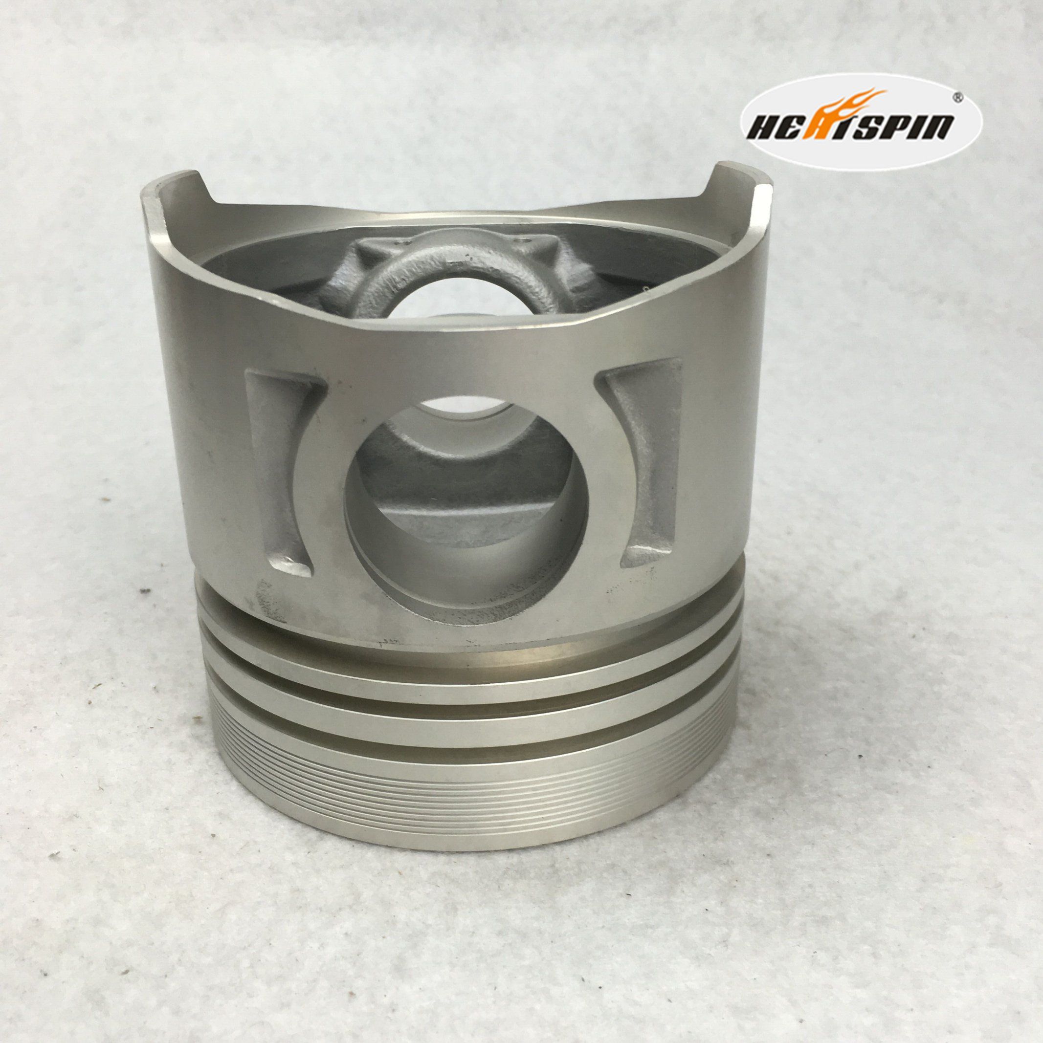 Japanese Engine Isuzu Truck Parts 4bd1 Engine Piston with Square Firebox