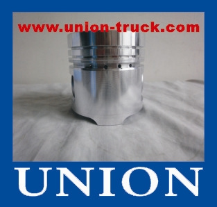Forklift Engine Parts Td42 Piston Set for Nissan