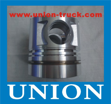 Komatsu S6d95L-1 Engine Parts Piston Kit 6207-31-2120 Excavator PC150-3