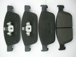 Disc Brake Pads for Ford Truck Escape 4WD 2013-2014