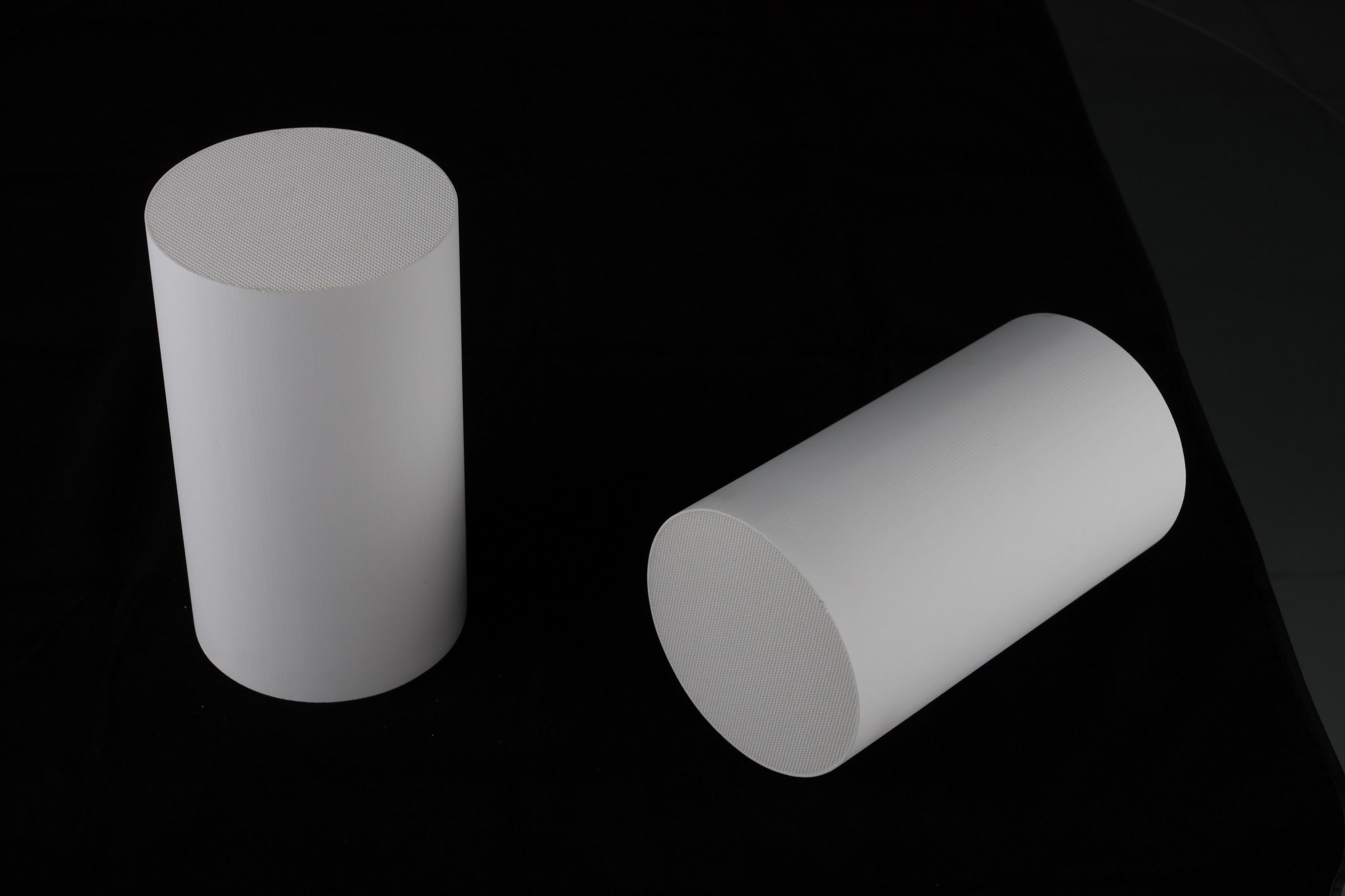 Cyclinder Ceramic Substrate (ENS-027)