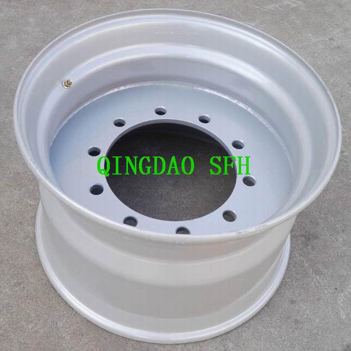 Tubeless Steel Material Engineering Wheel 22.5X13 PCD335 with 425/65r22.5 Tires