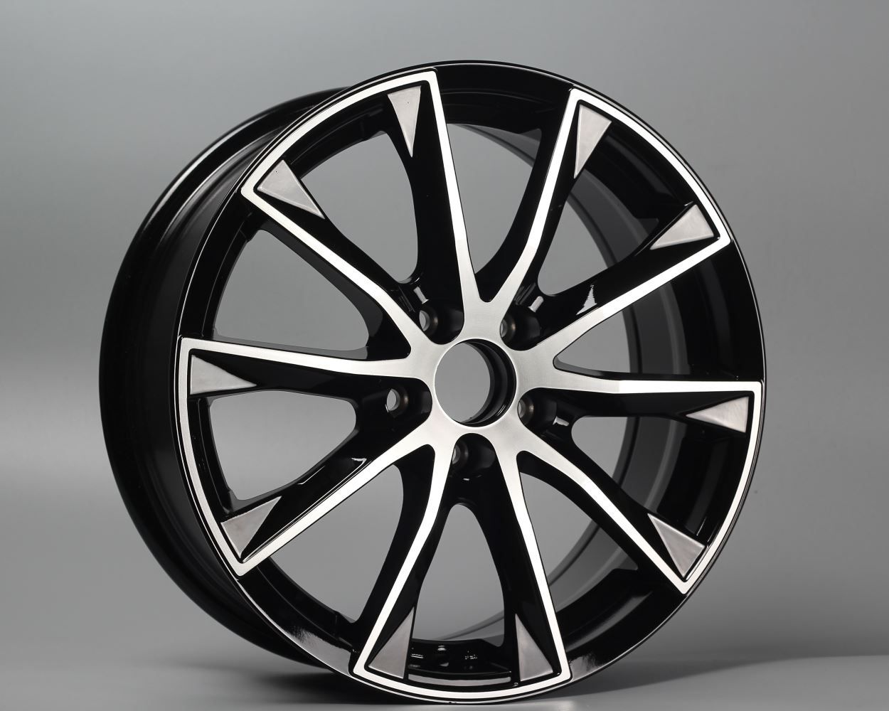 New Style Heavy Duty Dubai 5h 18X8.0 Alloy Wheels