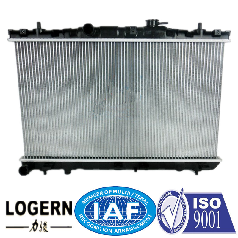 Hy-005 Auto Radiator for Hyundai 01-06 Elantra Mt