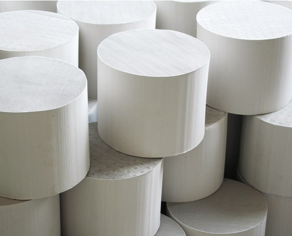 Ceramic Honeycomb Catalytic Substrate Converter