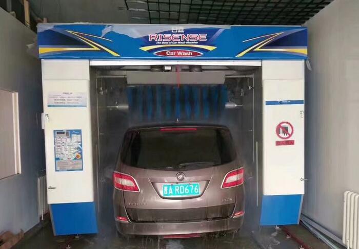 High Speed Car Washing Machine with Five Brushes