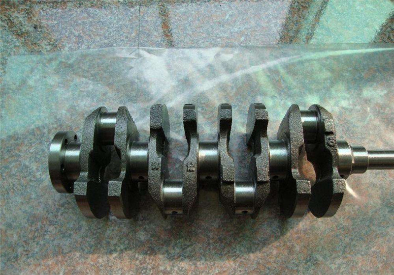 China Made Customized Cast Iron Steel Engine Crankshaft for Sale