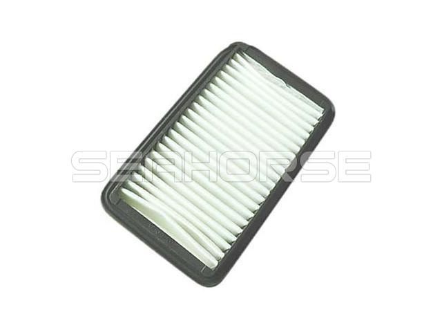 China Auto Air Filter for Suzuki Car 1378077A00