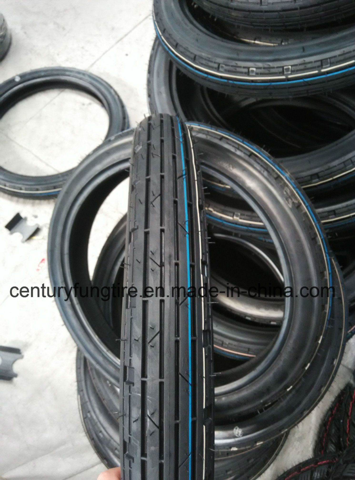 Front Tire 2.50-17 Motorcycle Tyre