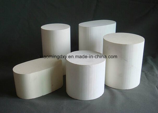 Honeycomb Ceramic Substrate Catalyst Ceramic Honeycomb Carrier for Car