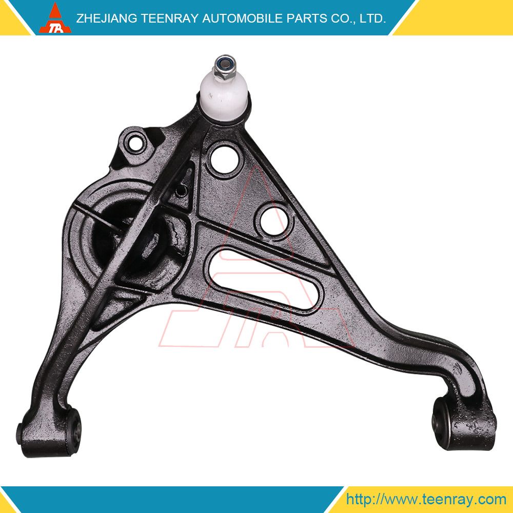 Front Axle Lower Control Arm 45202-67D01 for Suzuki Grand Vitara