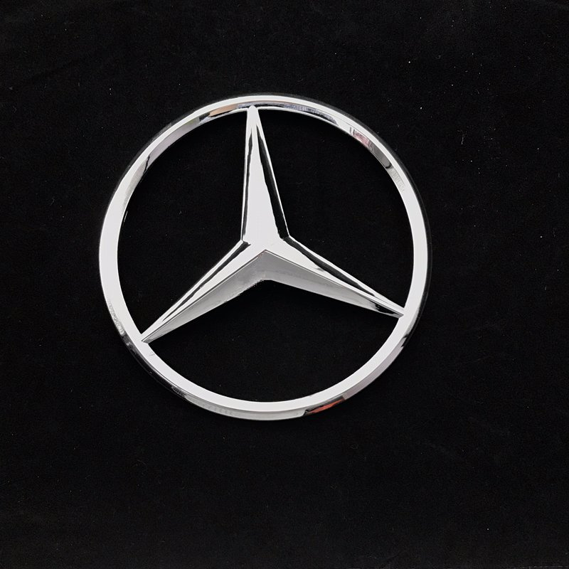 New Genuine Mercedes-Benz MB E Class W213 Amg Radiator Grill Star Badge Emblem 0008173200