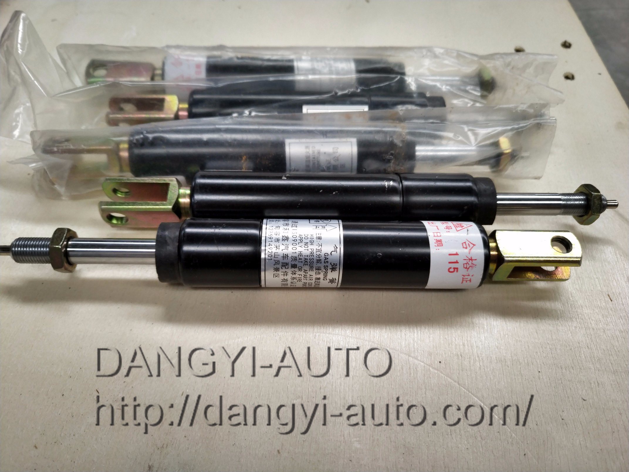 Gas Spring Auto Part for Higer, Yutong,