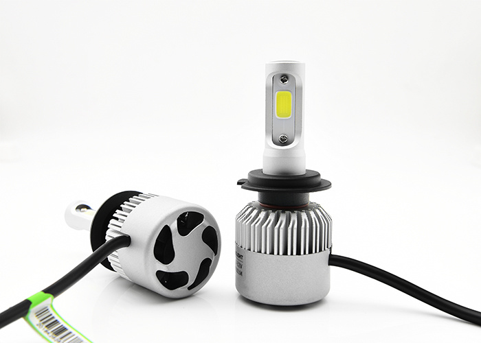 2016 Made in China LED Headlight S2COB
