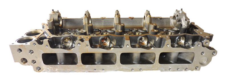 Isuzu Cylinder Head for 4HK1 Zax200-3 Zax210-3 Zax230-3 Auto Parts