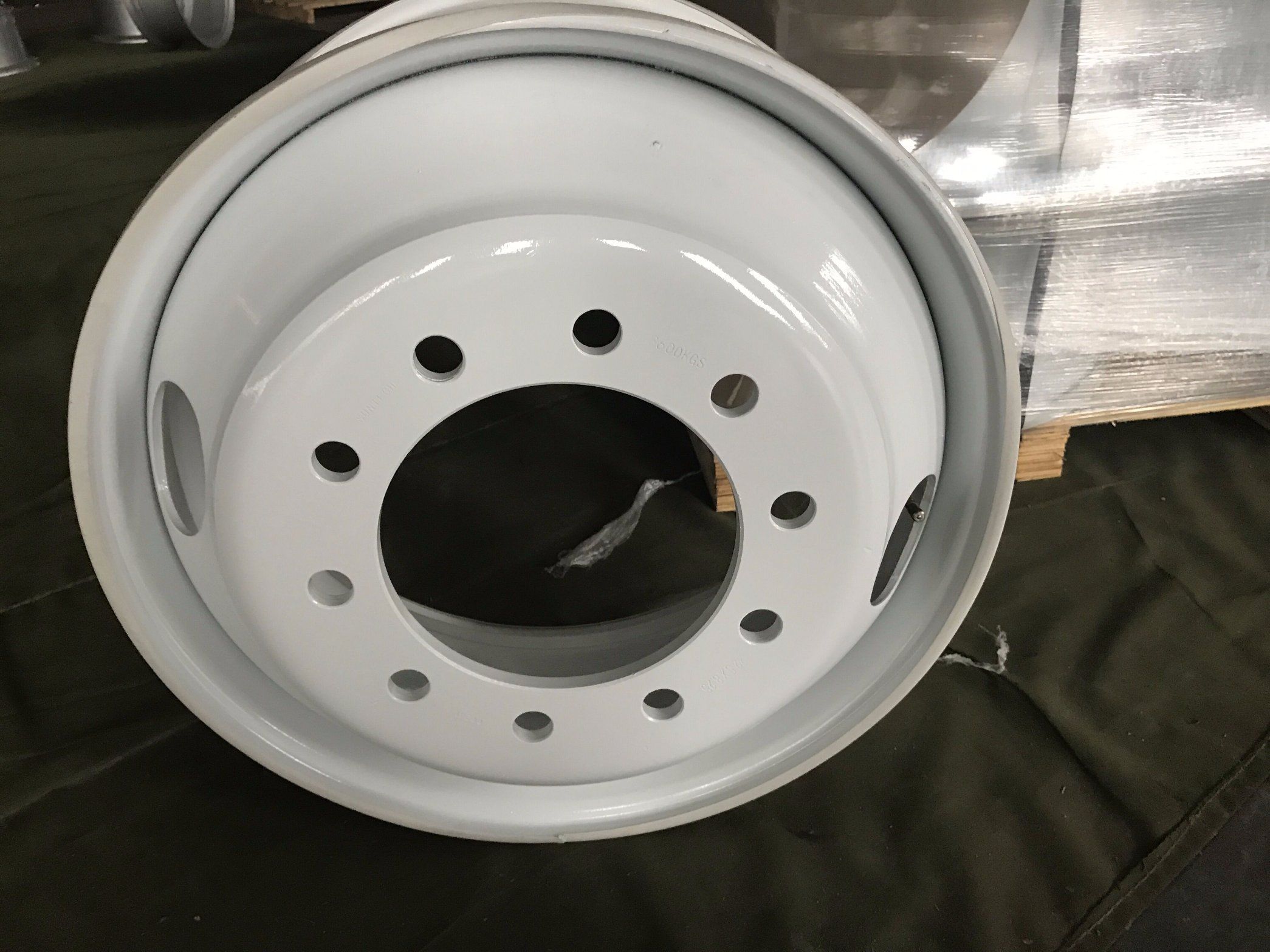 High Quality Truck Steel Wheel, Truck Wheel Rim 22.5X8.25 22.5X9.00 22.5X11.75