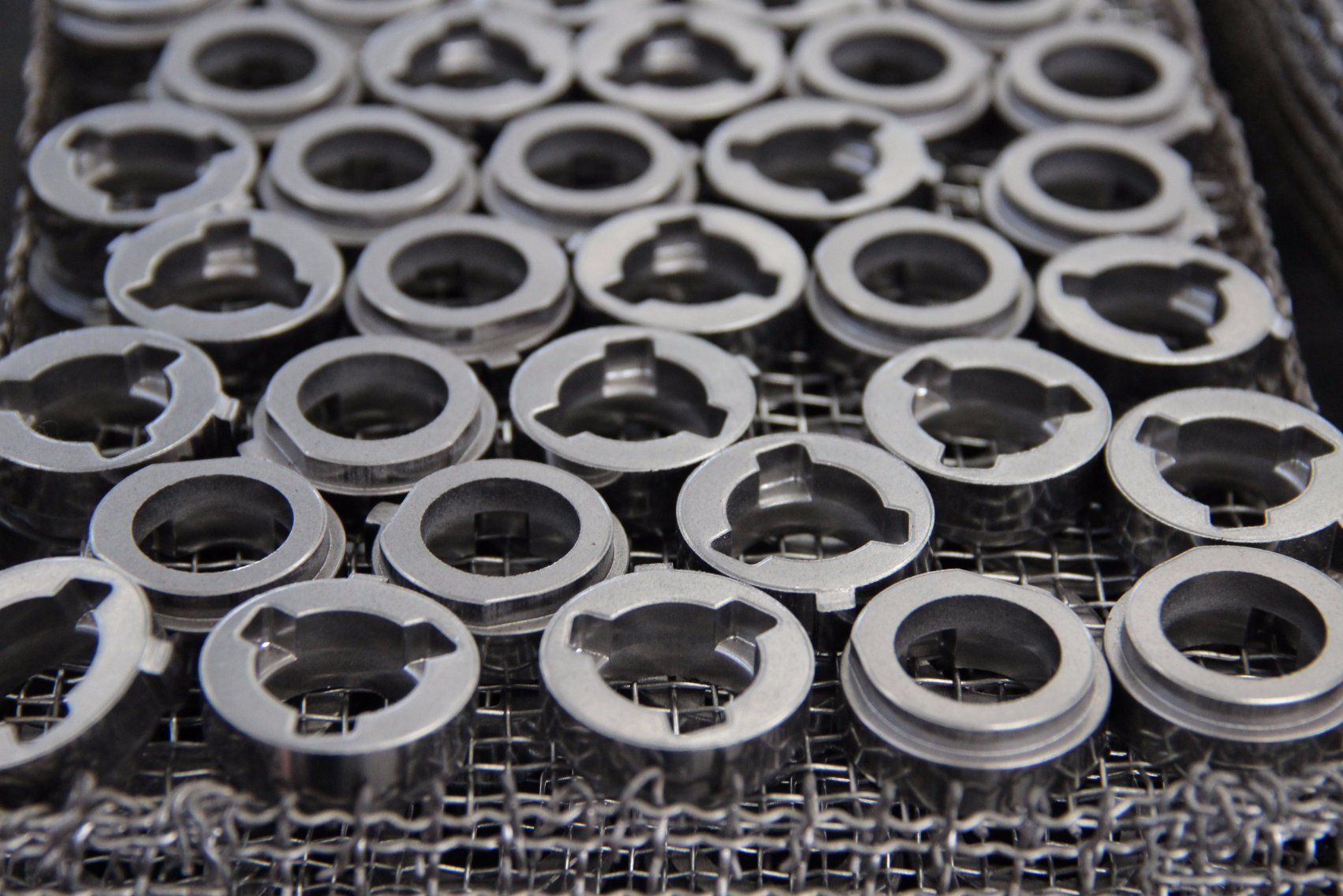 Hot Sale India Market Activa Parts for Motorcycle Camshaft
