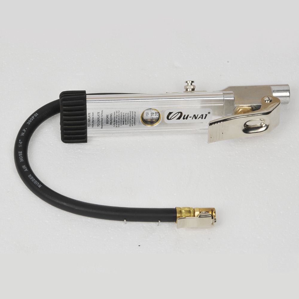 Heavy Duty Tire Pressure Inflator with Clip for Truck 9606