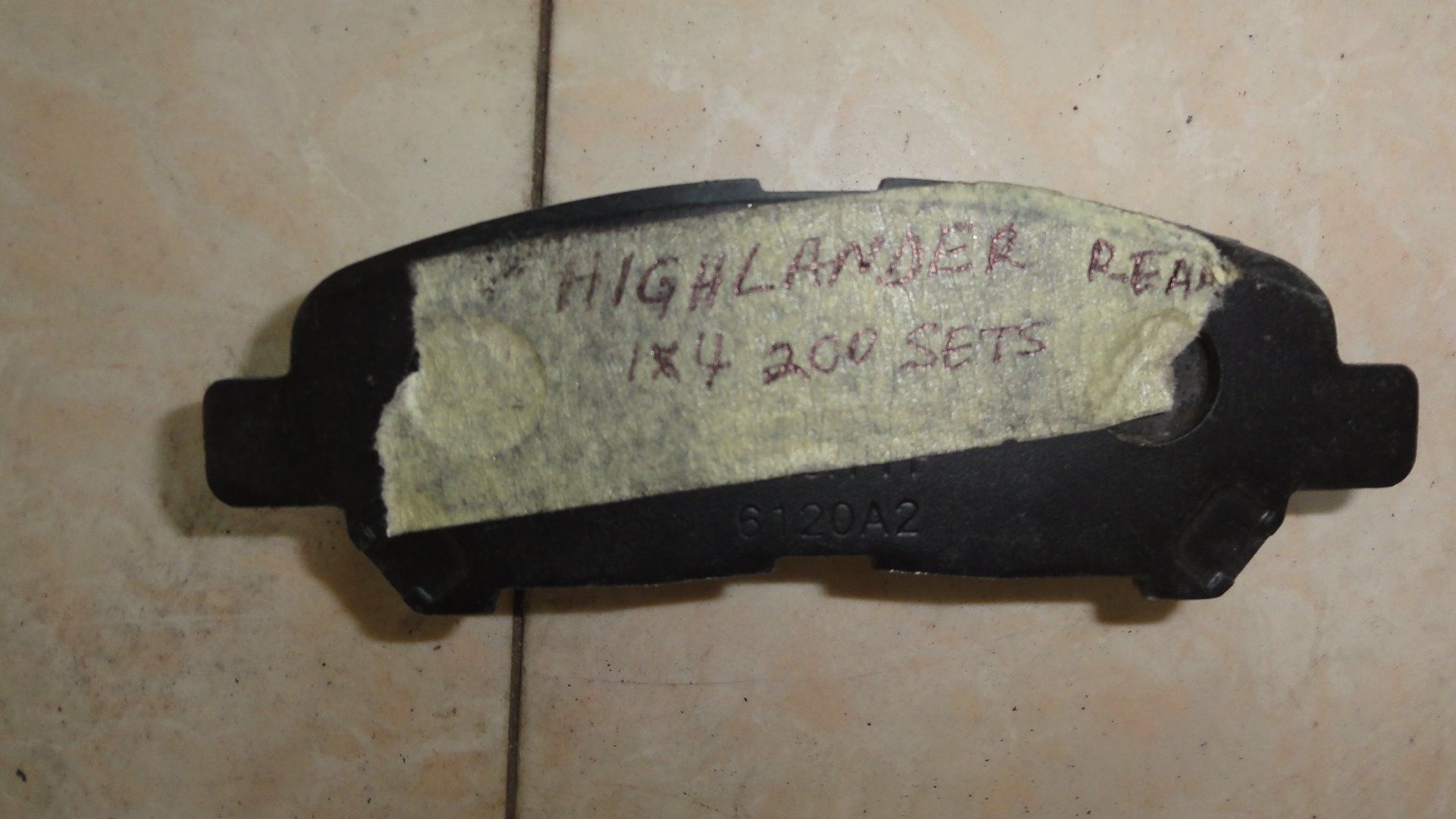 Car Auto Part Brake Pad for Highlander Rear