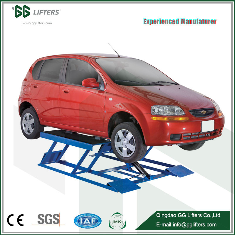 GG Lifters 5500 Lb Portable Low-Rise Car Lift