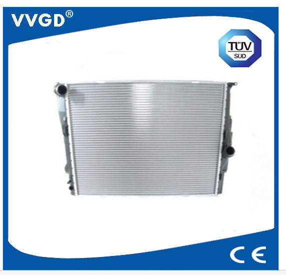 Auto Radiator Use for BMW 17117553111/17117521046