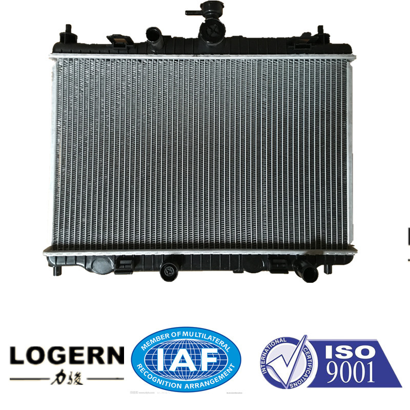 Car Parts Aluminum Radiator for Mazda 2 New Fiesta