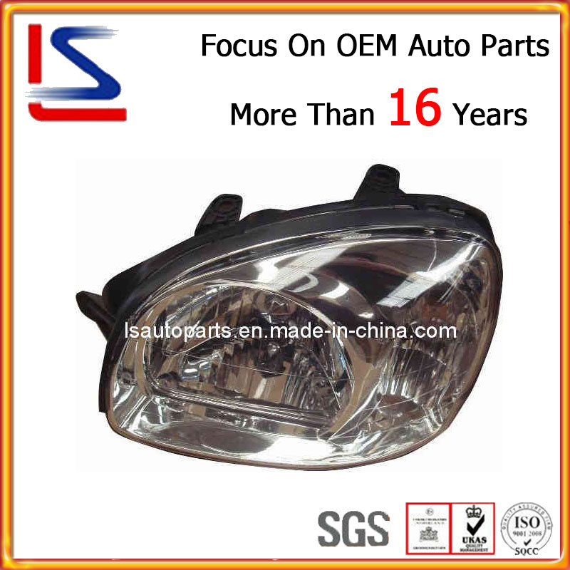 Head Lamp for Hyundai Santa Fe '00-'05 (LS-HYL-077)