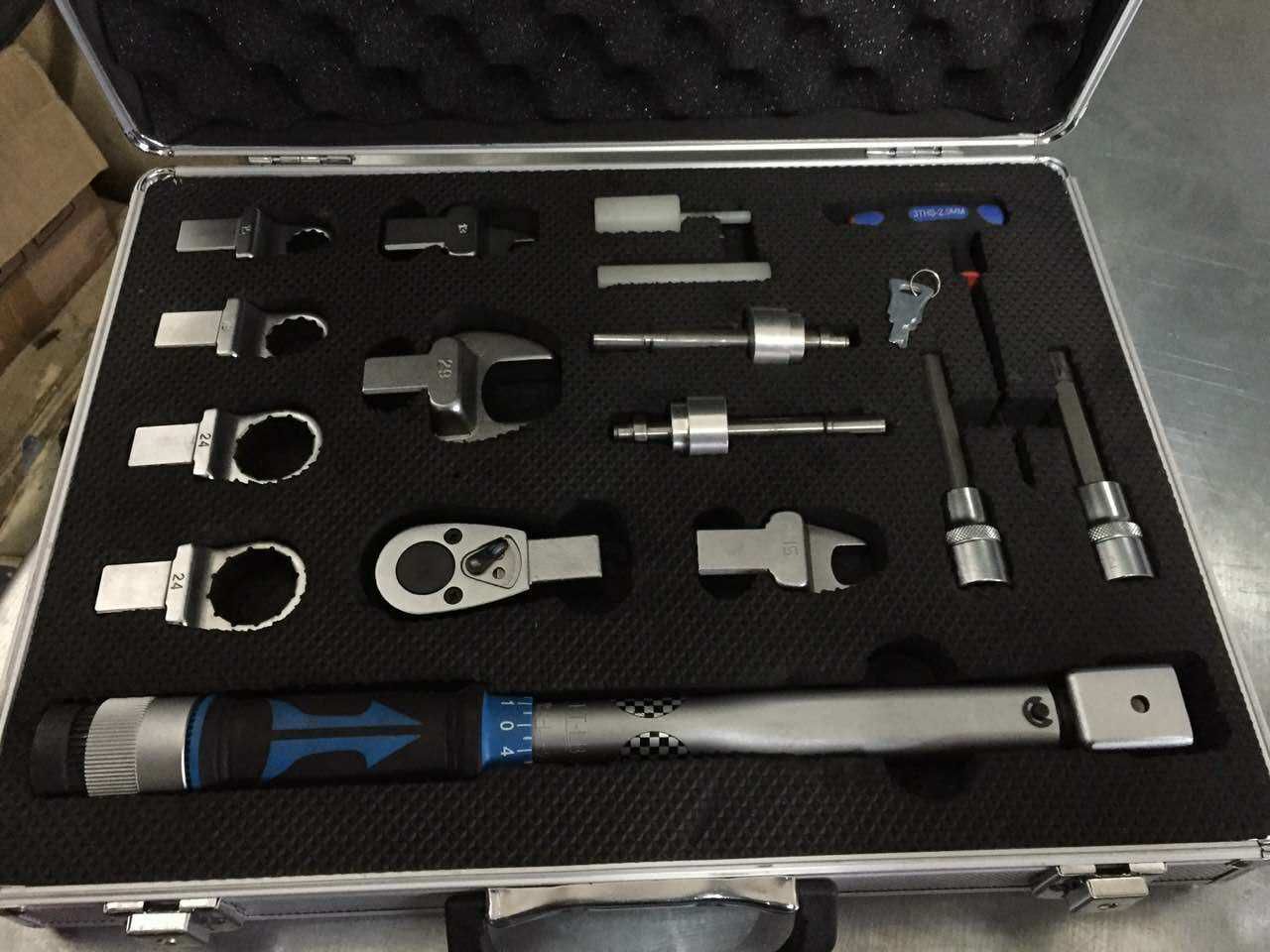 Injector Dismounting Kit