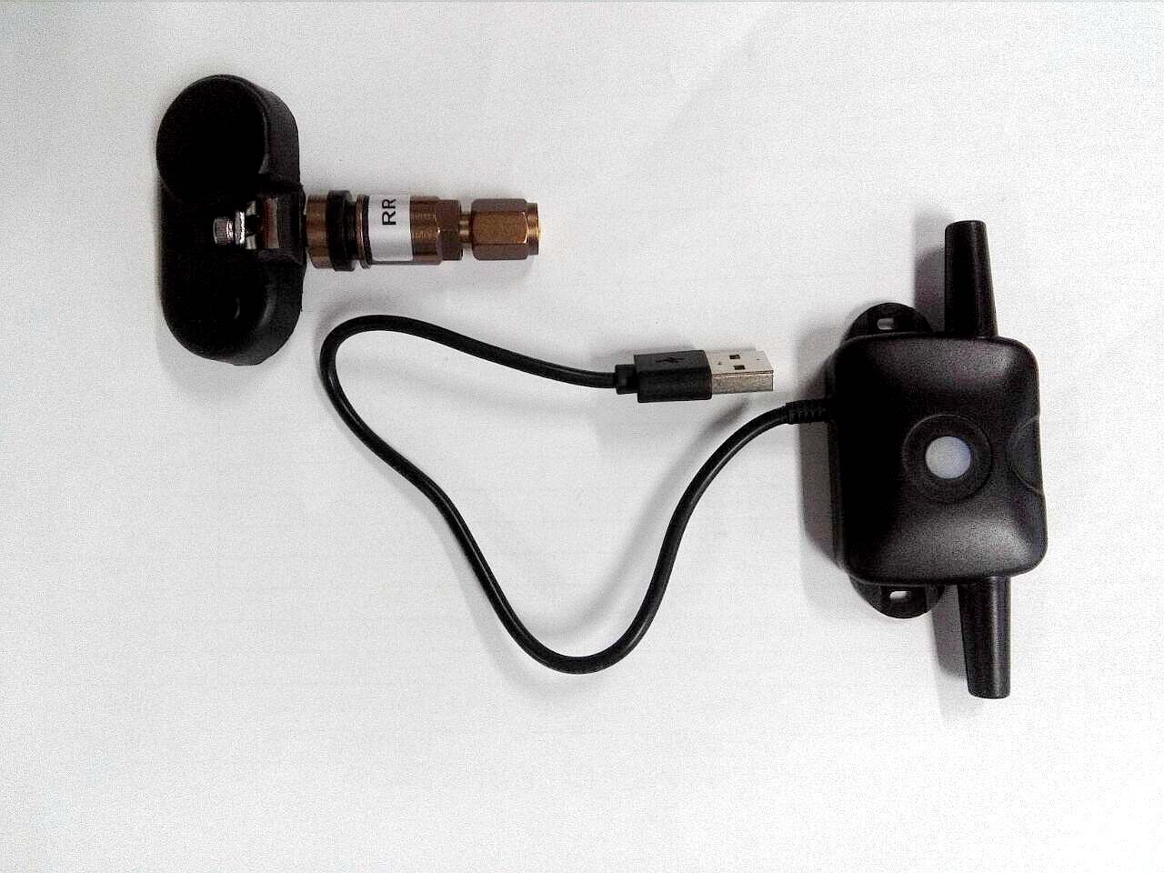 TPMS Manufacturer Tyre Pressure Monitor System with USB Connector