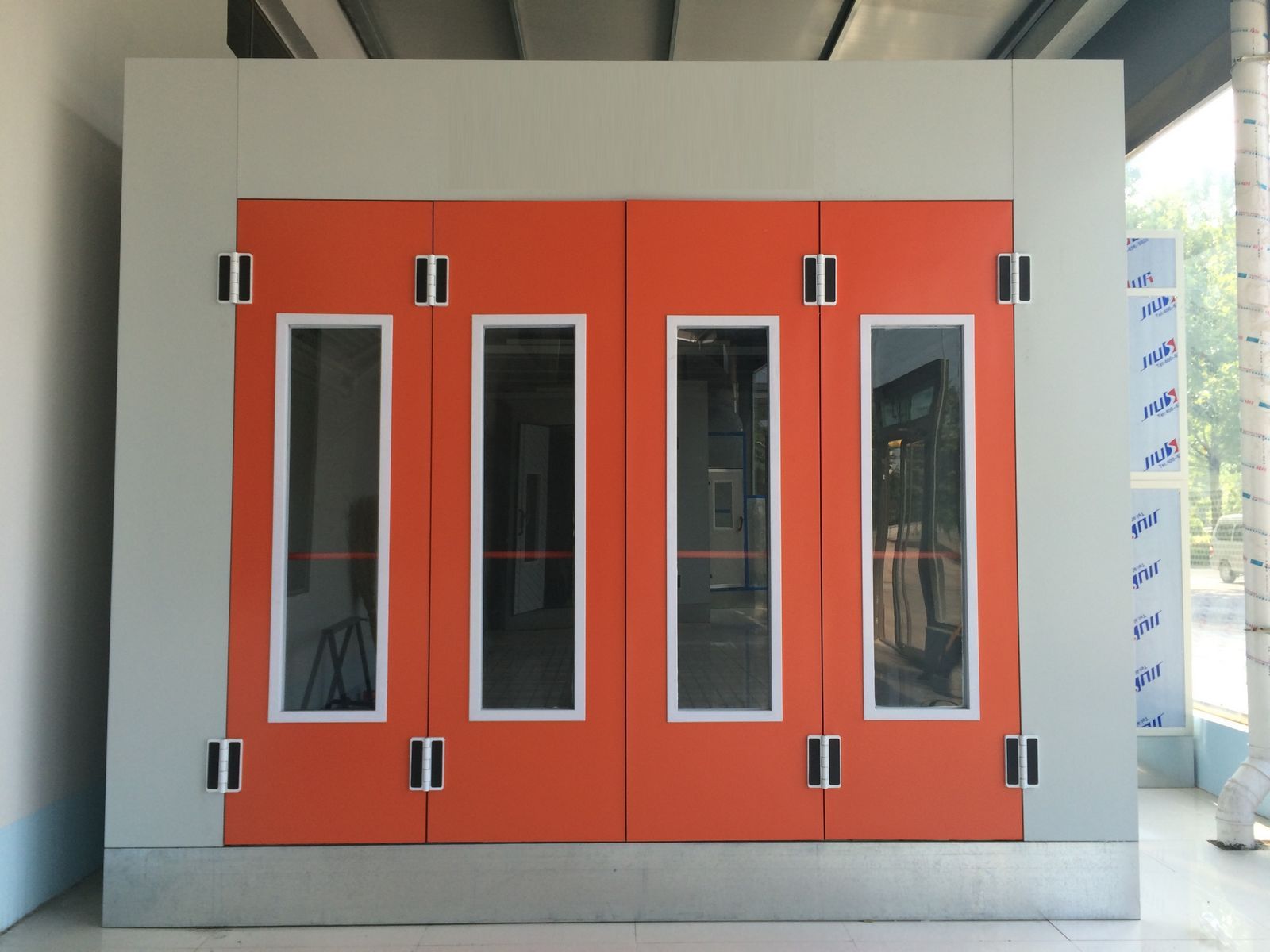 Spray Booth/Paint Box for Cars