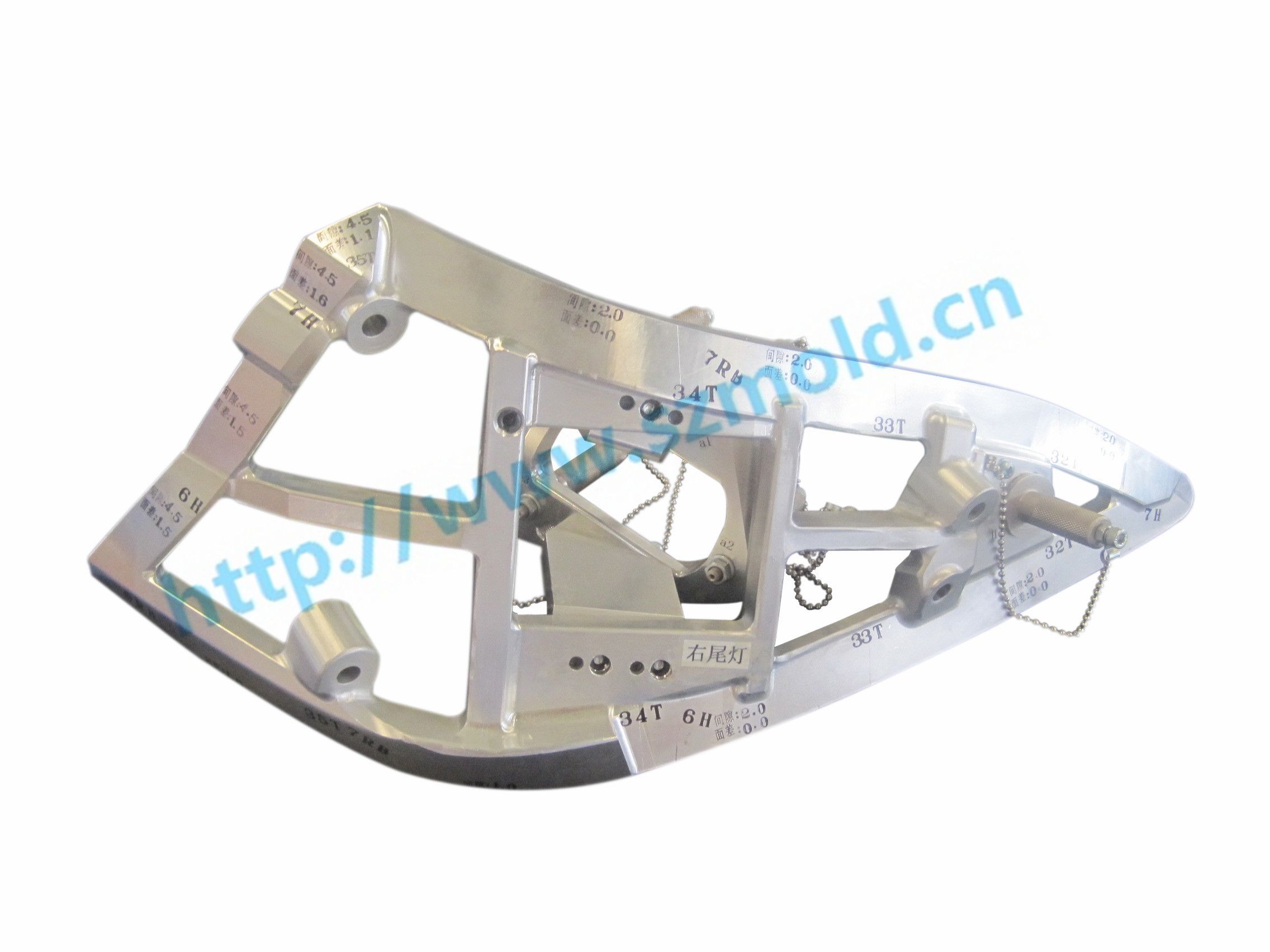 Right End Lamp, Opening Gauge