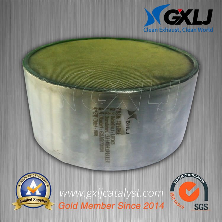 SCR Catalyst Substrate Filter with Canning for Diesel Vehicle