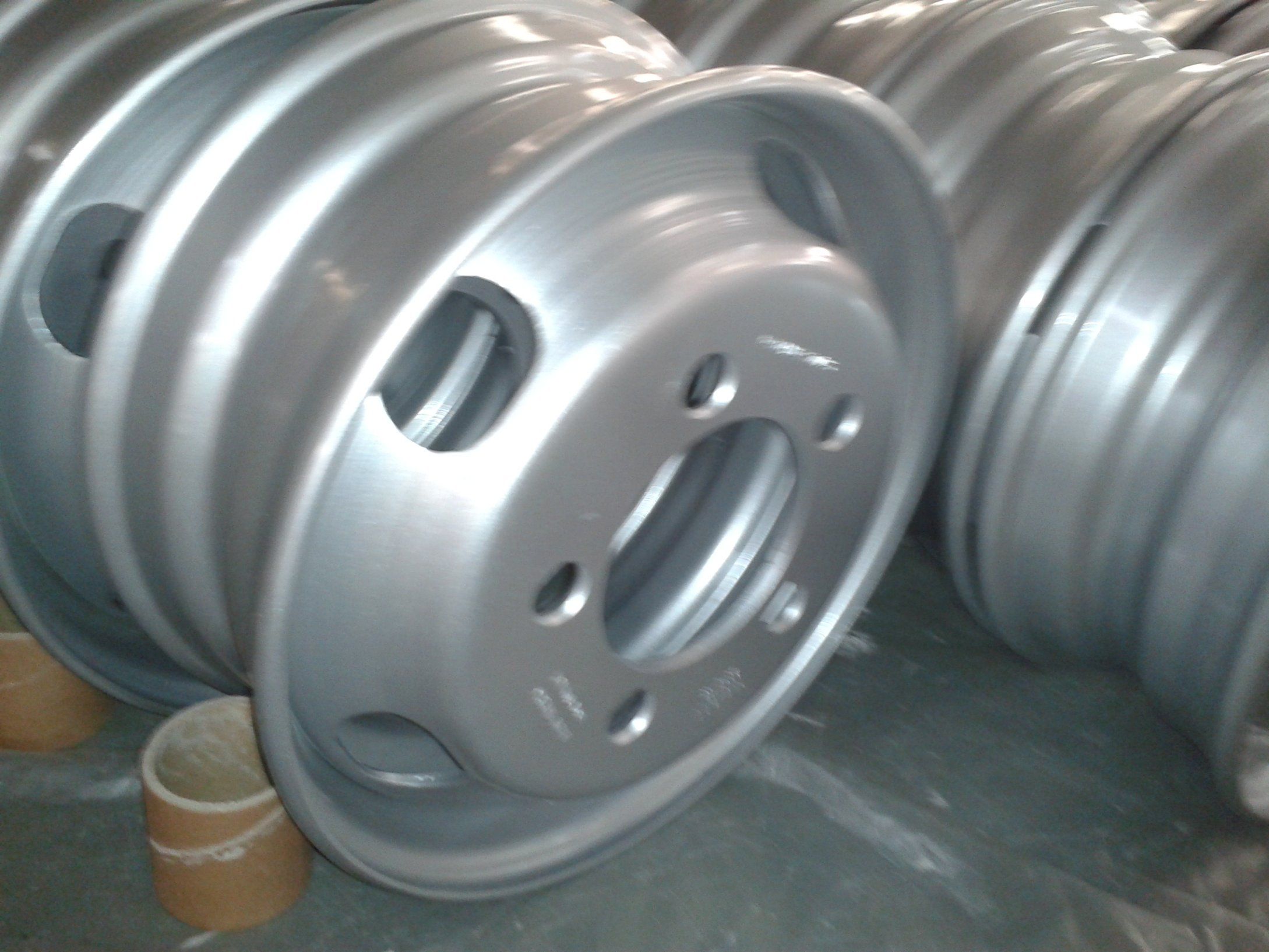 Isuzu Light Truck Steel Wheel 17.5X6.0