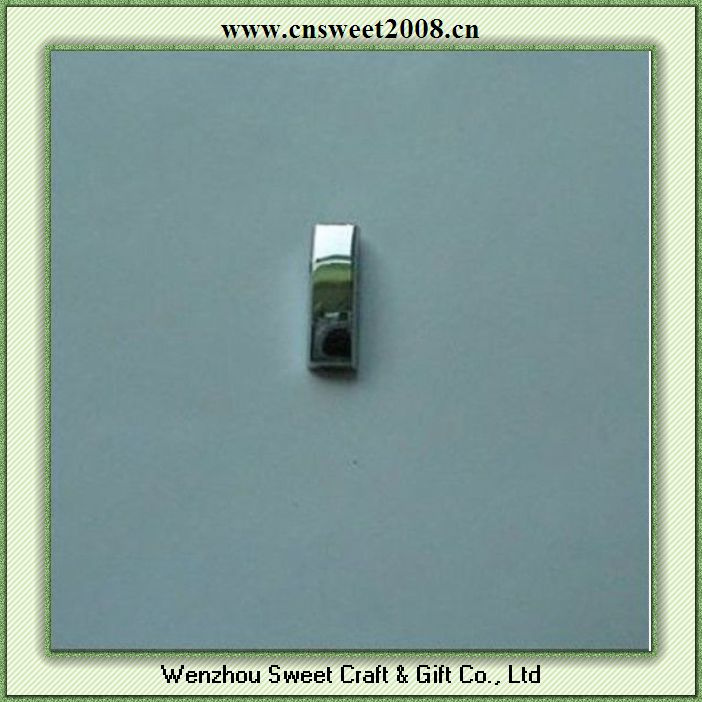 Custom Letter Design Car Badges Emblems (S1M092)