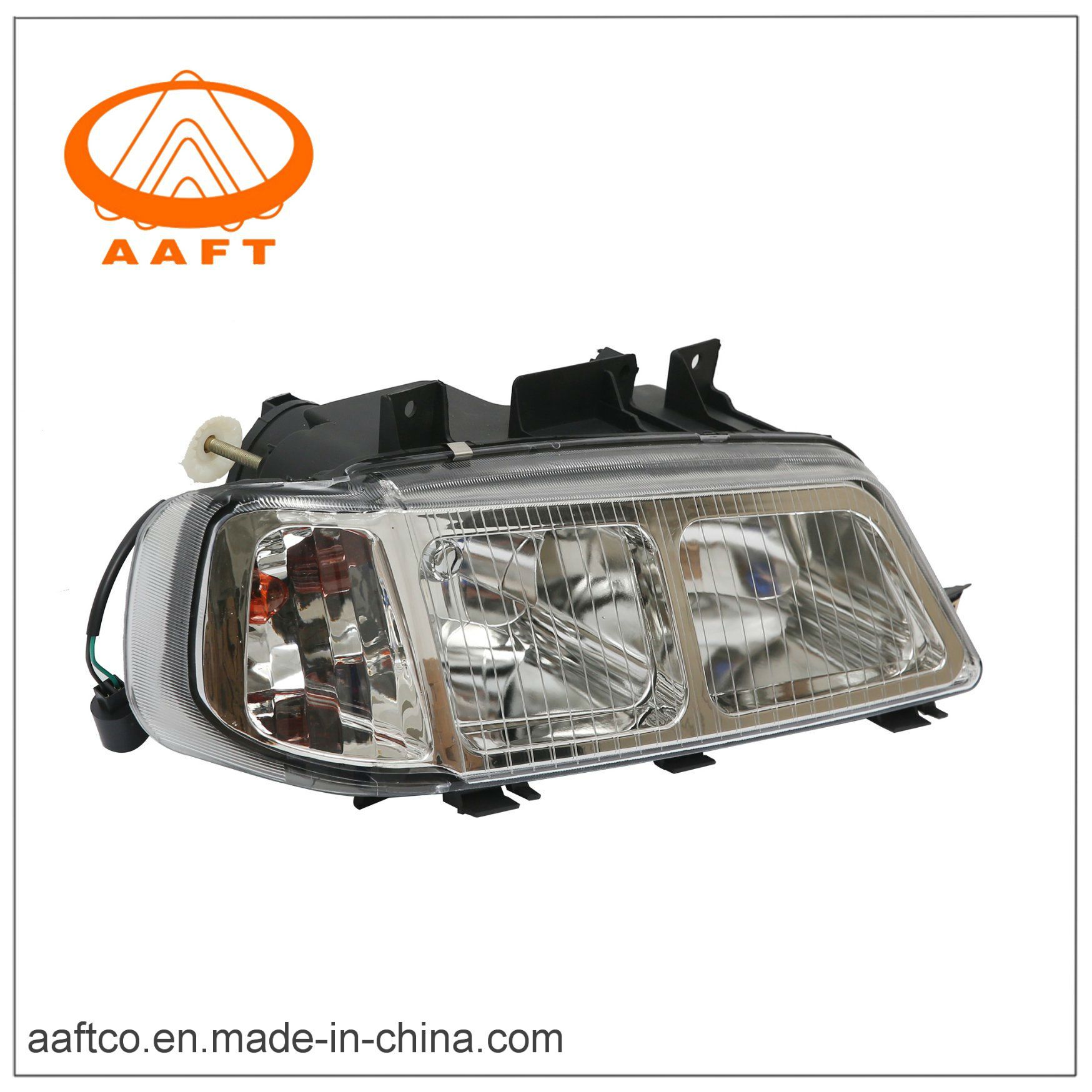 Low Price Head Lamp for Peugeot 405