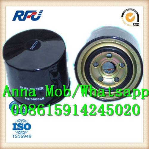 Auto Spare Parts Fuel Filter for Mitsubishi Car Engine Me006066