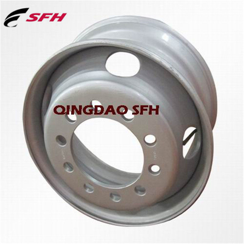 19.5X6.0 19.5X6.75hot Sale Steel Tubeless Truck Wheel and Rim